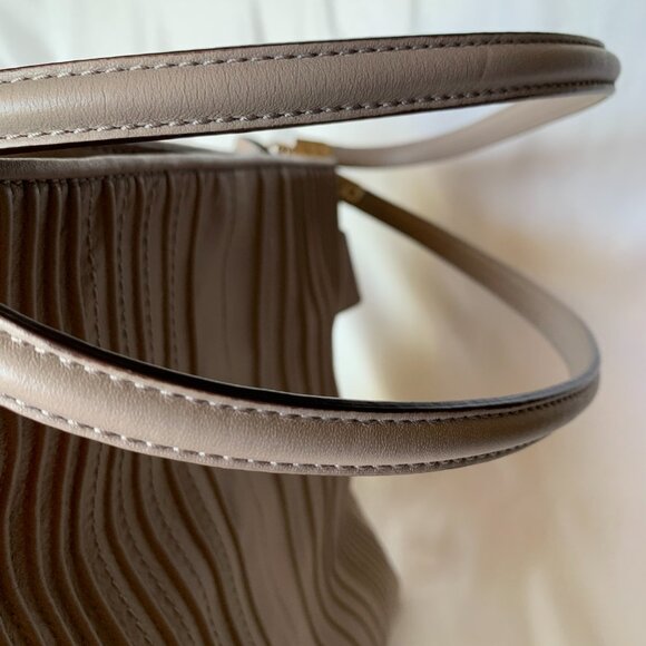 Coach Madison Phoebe Pinktuck Leather Shoulder Bag - Picture 7 of 11